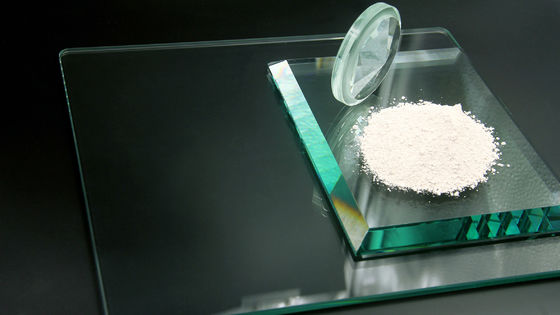 Seltene Erdcer-Glasoxid-Polierpulver-Handweiße Farbe