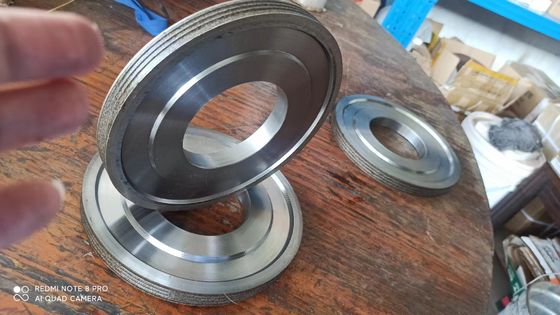 Scharfe und langlebige zweigröpfige Diamanträder für Doppelrundenmaschinen