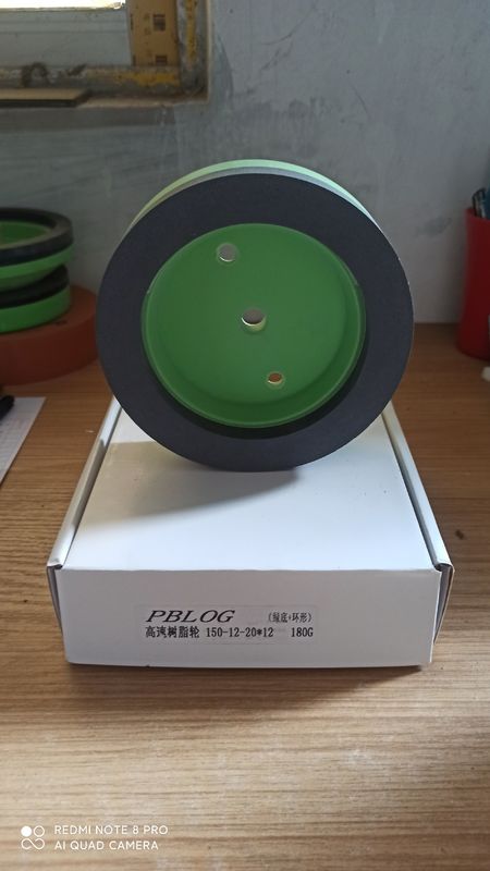 Schleifhaltiges Glas für das Schleifen von Glas unter 2800 RPM