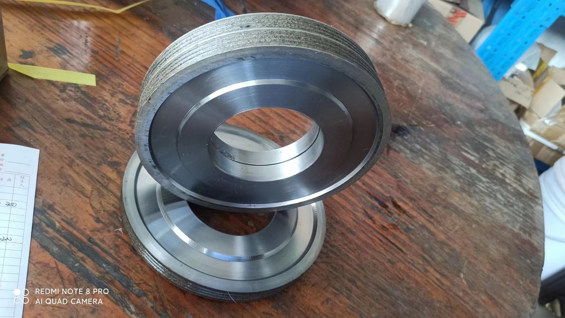 240 Grit-Härter Diamantrad mit 4 mm*2 Arbeitsschichtgröße und rundem Rand